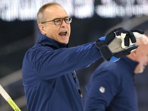 Head coach Paul Maurice instructs his charges during Winnipeg Jets practice at Canada Life Centre in Winnipeg on Tues., Oct. 12, 2021. KEVIN KING/Winnipeg Sun/Postmedia Network