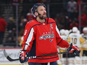 Ovechkin breaks NHL power-play goal record in Capitals victory