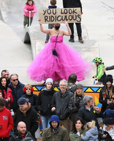 A counter-protester makes a point during an anti-mask rally at The Forks in Winnipeg on Sun., April 25, 2021. KEVIN KING/Winnipeg Sun/Postmedia Network