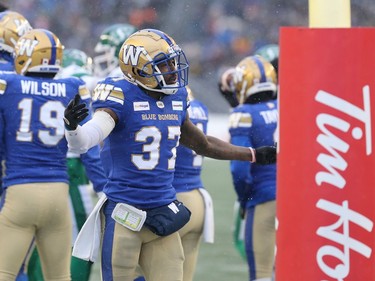 Winnipeg Blue Bombers S Brandon Alexander asks a question of his defence against the Saskatchewan Roughriders in the CFL West Final in Winnipeg on Sunday, Dec. 5, 2021.