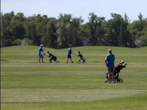 People at John Blumberg Golf Course.