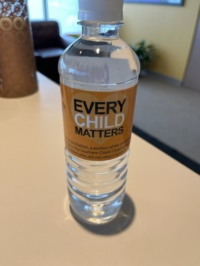 Winnipeg-based Corpell’s Water and the Southern Chiefs Organization (SCO) have come together to create a new Every Child Matters water bottle with a distinctive orange label that went on sale this month in several retail stores in Manitoba.