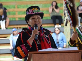 Former Brokenhead Ojibway Nation Chief Deborah Smith speaks on Tuesday, at the grand opening of the brand new Maamawittaawiinan multi-use arbour and powwow grounds on the Brokenhead Ojibway Nation, north of Winnipeg. Photo by Dave Baxter /Winnipeg Sun/Local Journalism Initiative