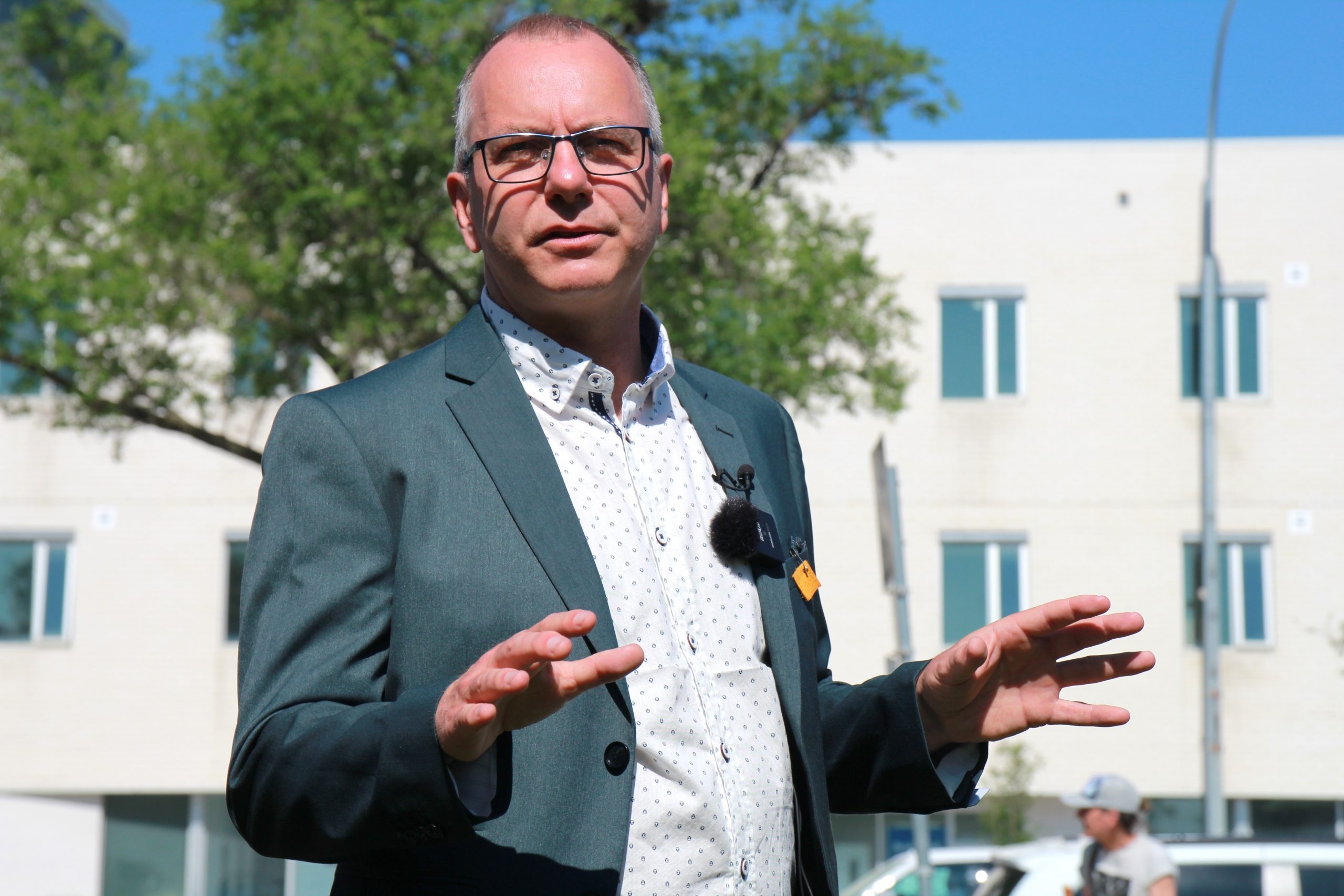 Loney Launches Plan To Modernize Winnipeg Transit Winnipeg Sun loney-launches-plan-to-modernize-winnipeg-transit-winnipeg-sun