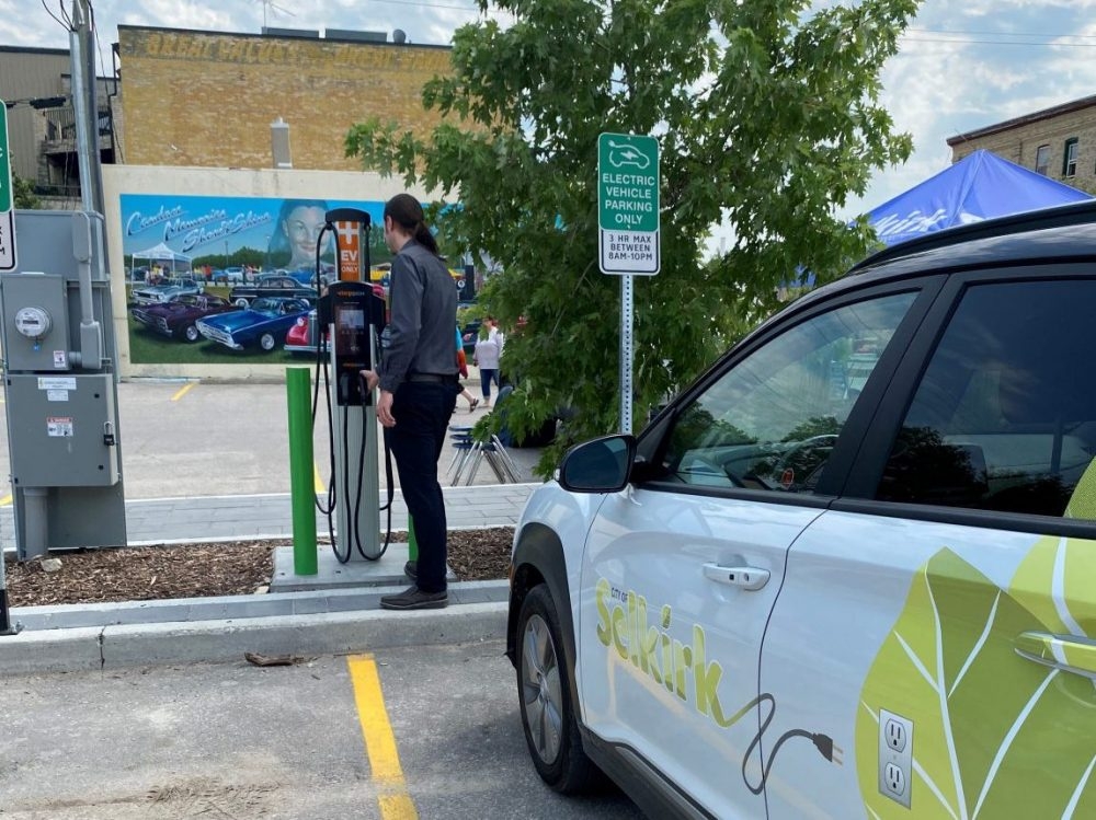 Selkirk adds charging station for electric vehicles Winnipeg Sun