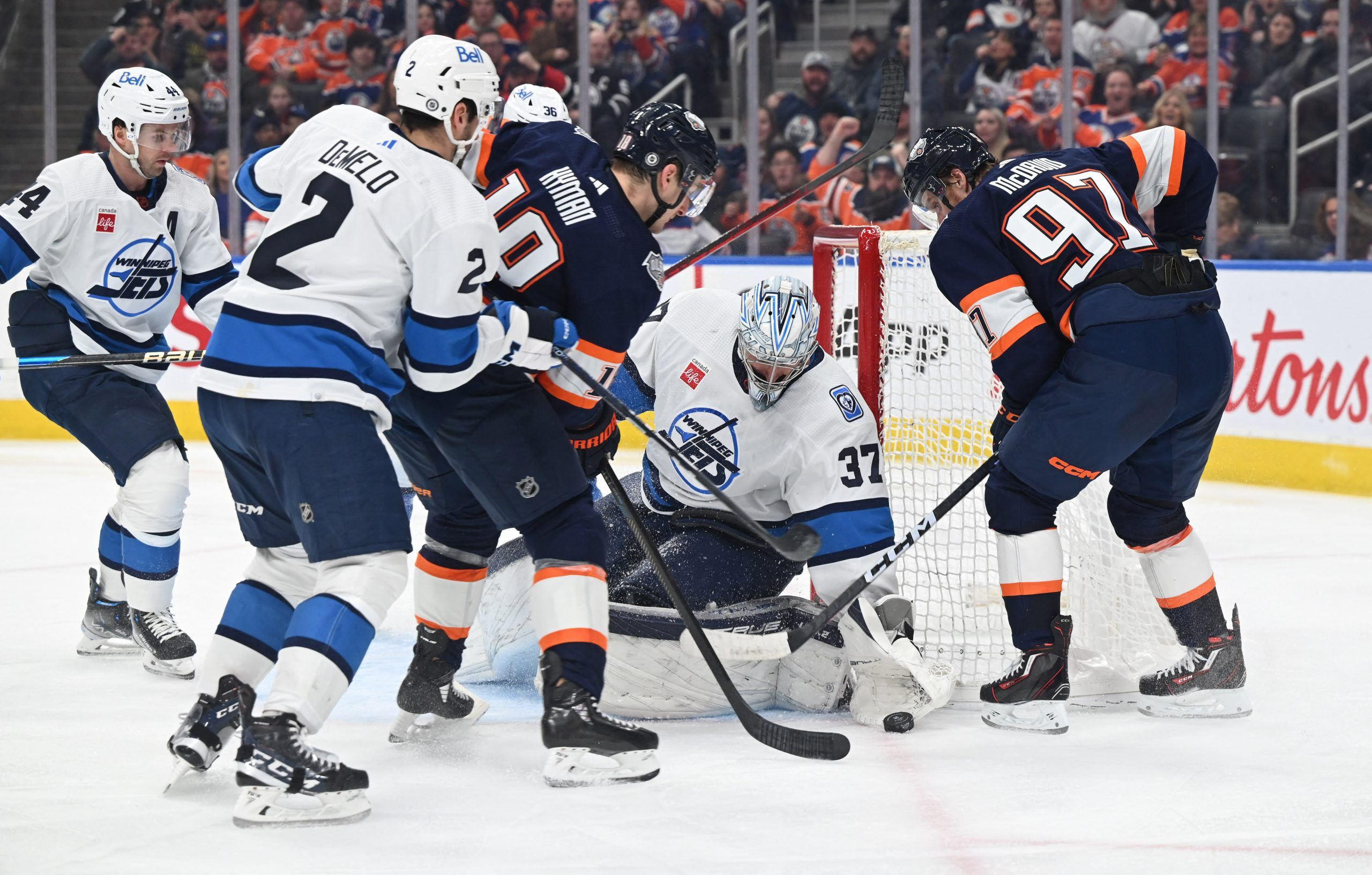 Winnipeg Jets' role players shine in Game 1 win over Edmonton