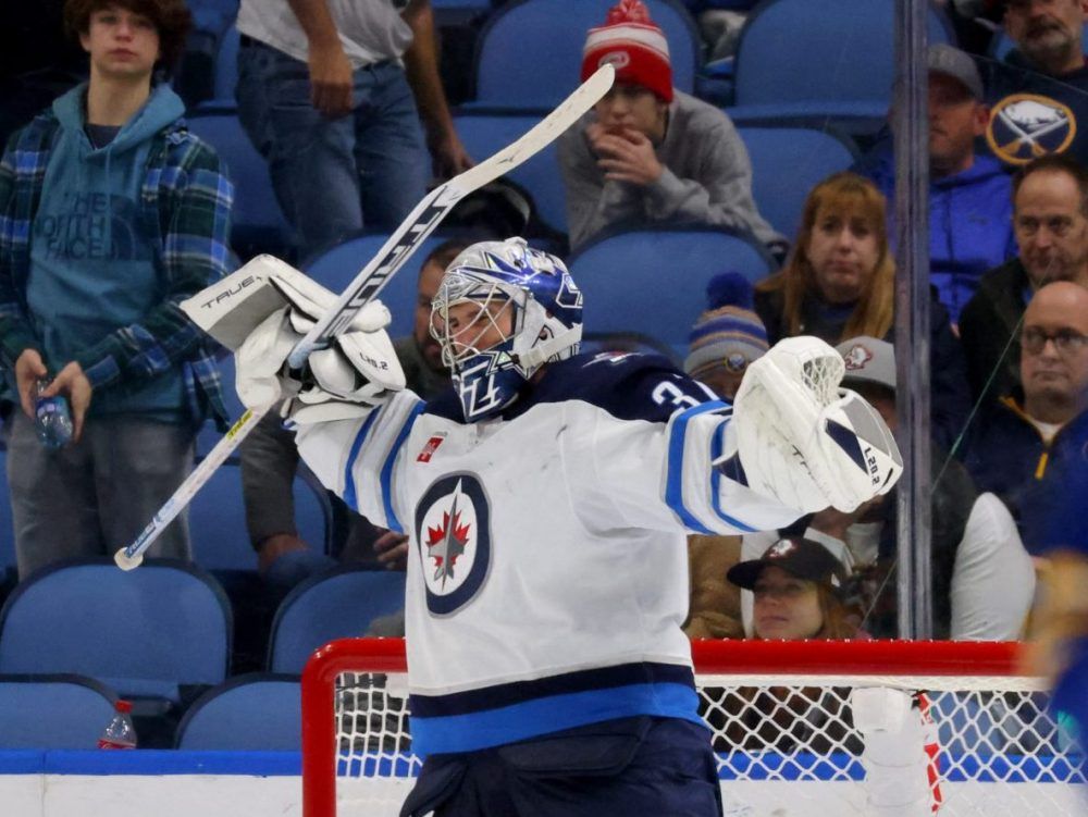 Connor Hellebuyck Could Return with the Winnipeg Jets
