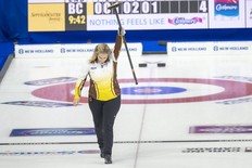 Curling : Jones devance Einarson dans les séries éliminatoires de l'État du Manitoba et passe à la page 1-2 dans les Scotties.
