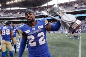 Les Bombers ont échangé deux fois contre Alden Darby pour remplacer leur défenseur central et maintenant ils l'ont signé pour une prolongation de contrat d'un an.