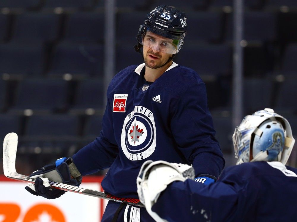 I WANT US TO WIN': Jets' Scheifele has renewed sense of purpose