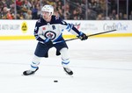 Blake Wheeler a payé la facture d'une jeune mère de famille mal prise à  Winnipeg