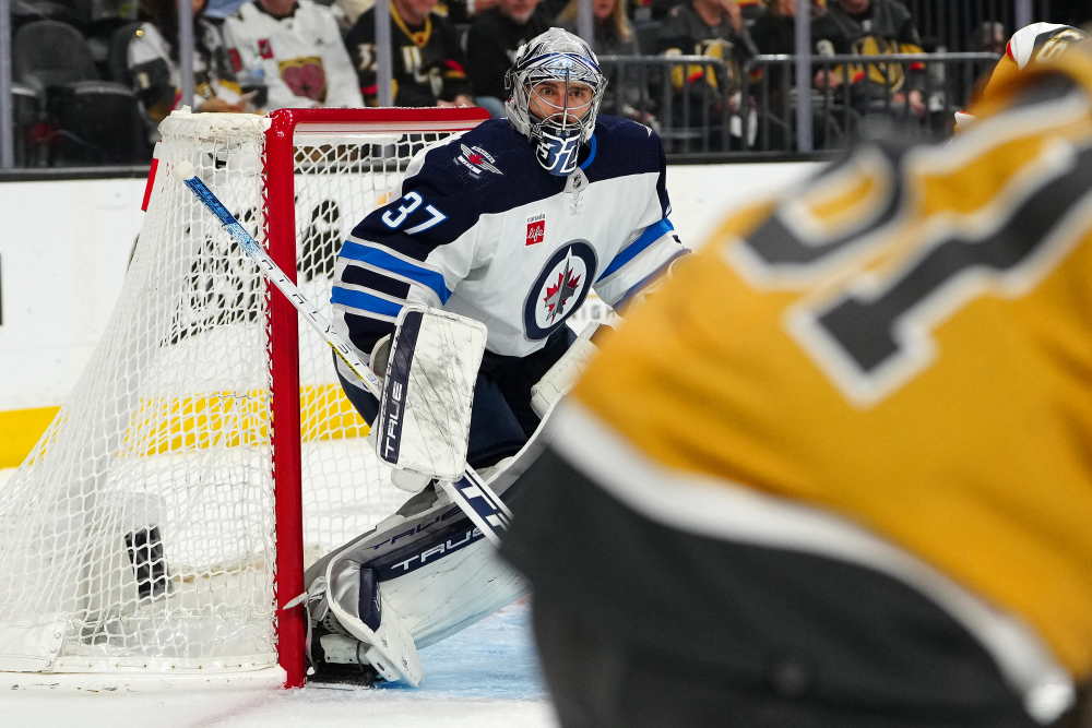 Winnipeg Jets beat Minnesota Wild for franchise's first playoff win