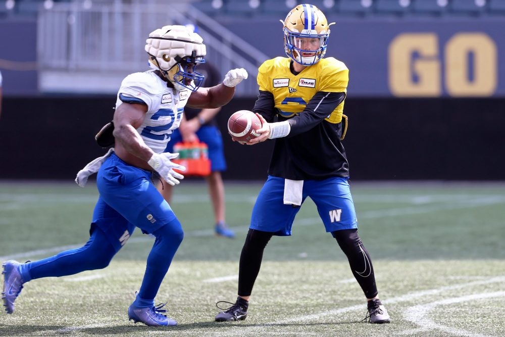 Blue Bombers QBs looking forward to facing live bullets against Elks
