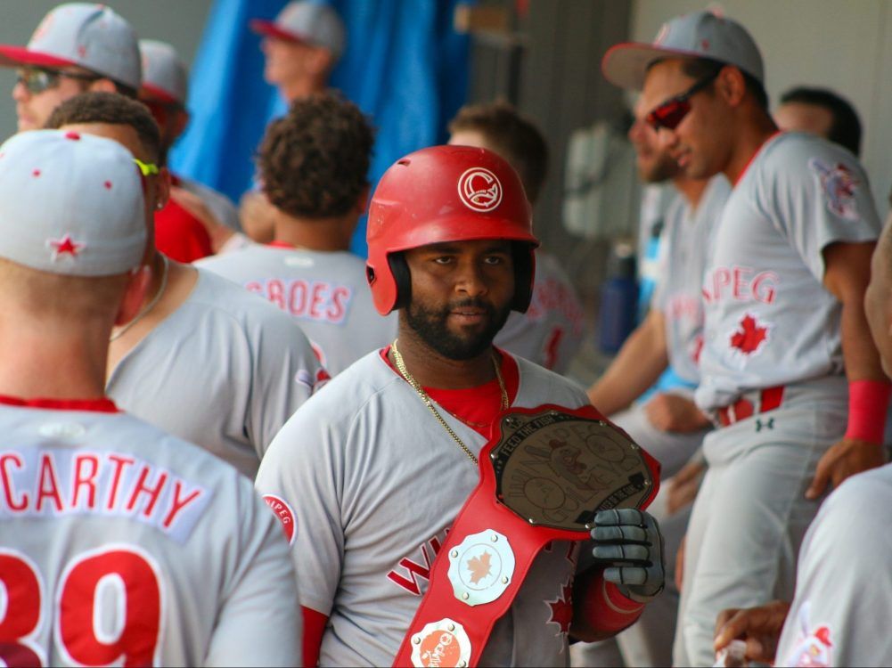 This afternoon in Kansas City, Kansas, the Goldeyes are wearing