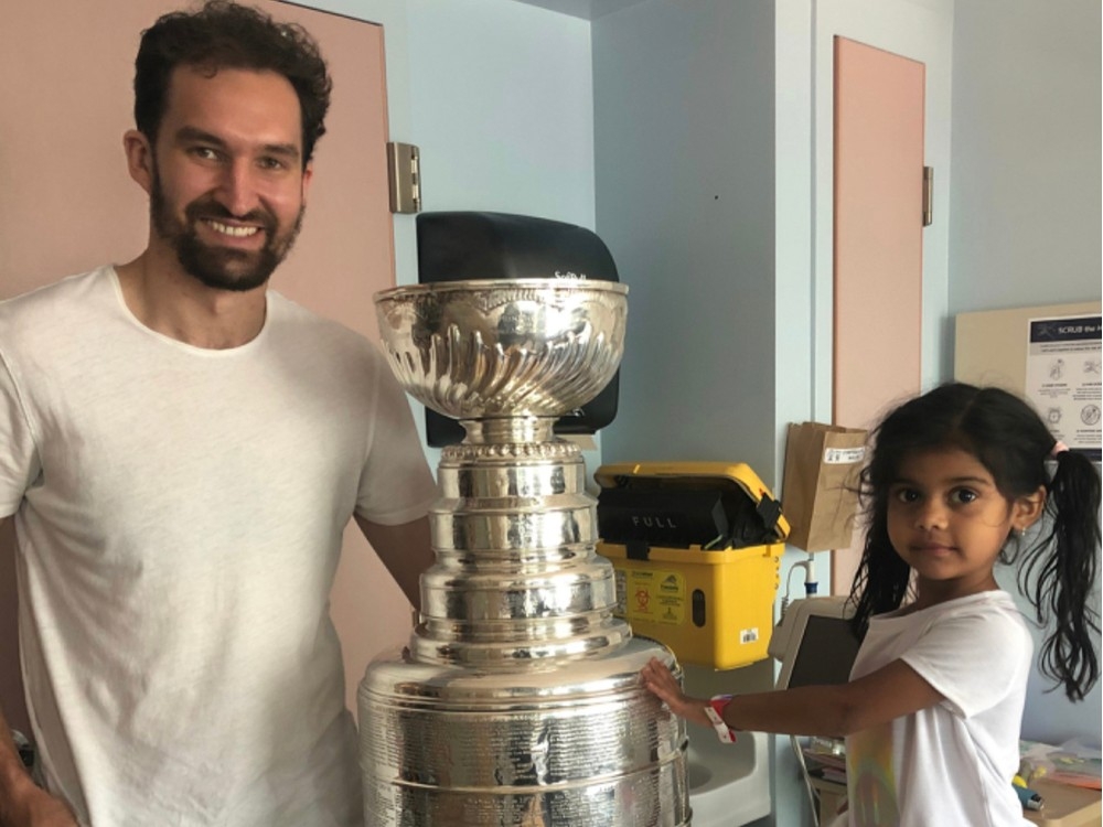 In Photos: Golden Knights captain Mark Stone makes children's hospital  visit with Stanley Cup