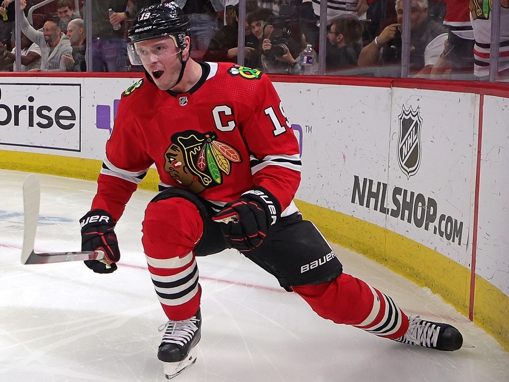 Jonathan Toews' one-day-at-a-time mentality now 'more by choice' - Chicago  Sun-Times