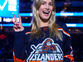 Habs fans might be heartbroken seeing hometown sweetie Eugenie Bouchard decked out in an Islanders jersey. EUGENIE BOUCHARD/ INSTAGRAM