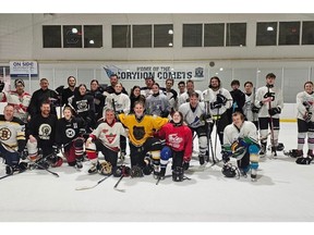 Krawat Christmas Cheer Board fundraising pickup hockey game