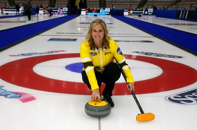 Disappointment for Jennifer Jones, as Canada eliminated in women's curling