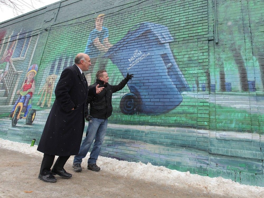 Mural artist Charlie Johnston