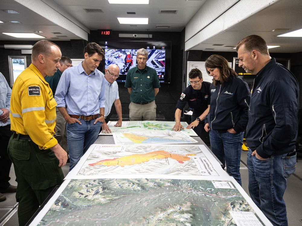 Crews make progress in Jasper National Park but firefighting to ...