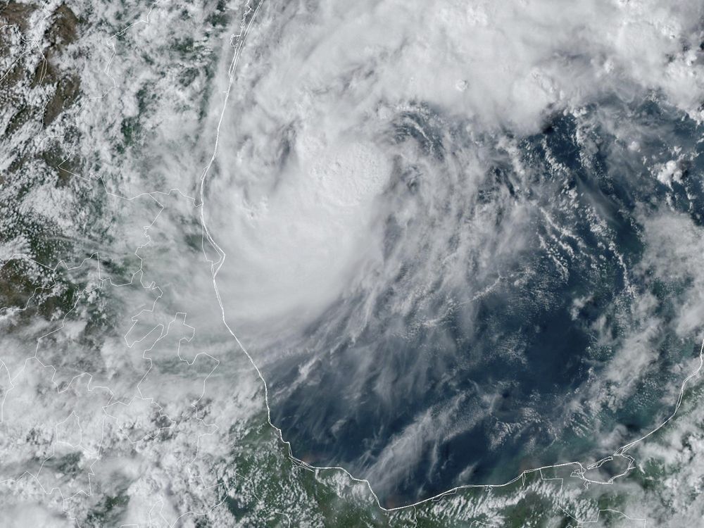 Hurricane Milton Is Growing Stronger As It Blows Toward Florida's Tampa ...