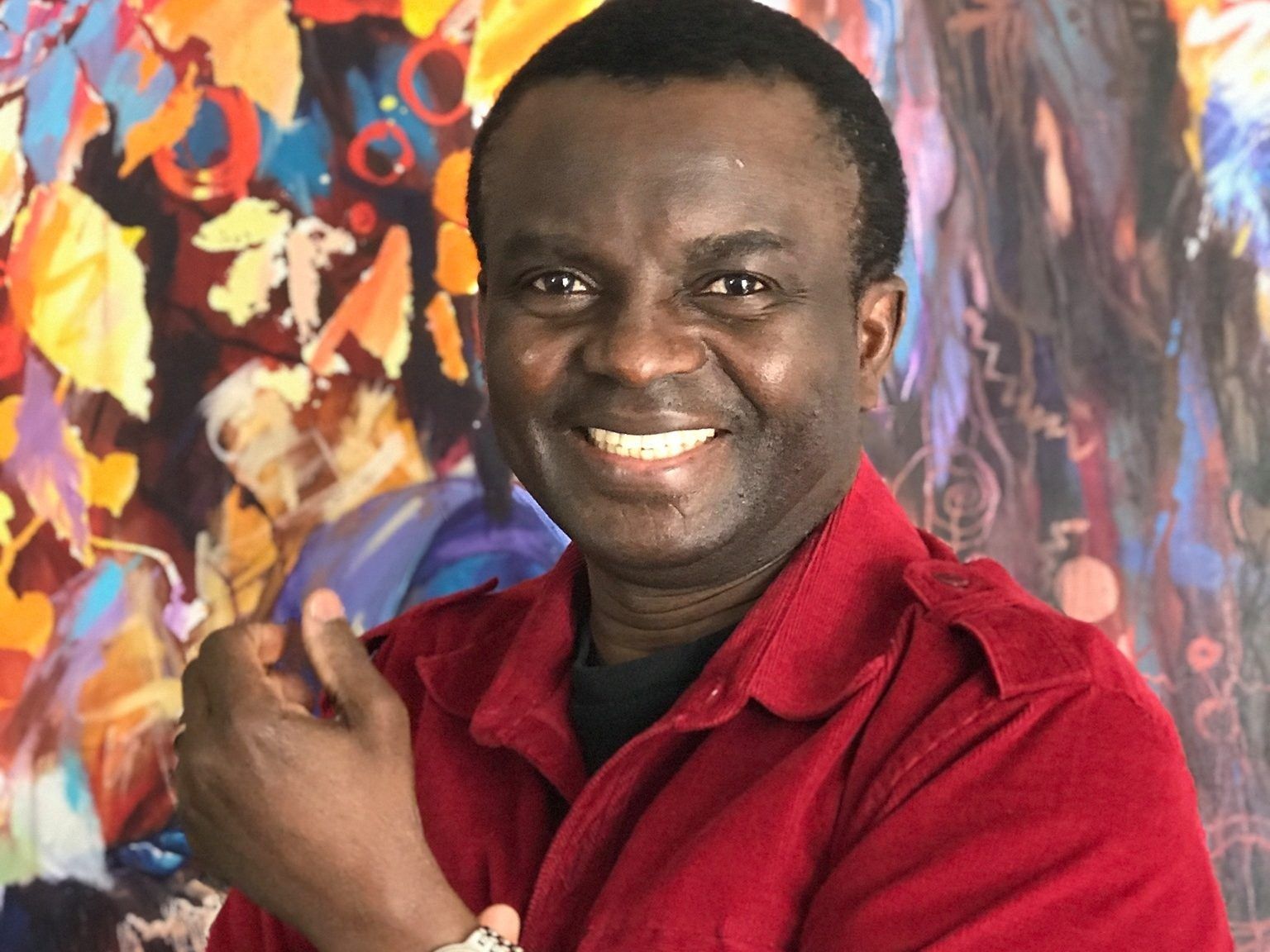 Renowned Manitoba artist Yisa Akinbolaji gives back through youth mentorship